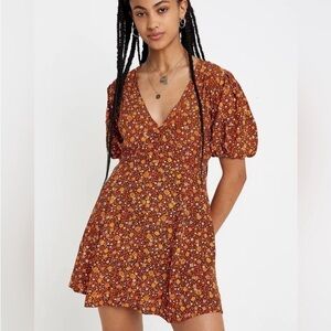 FAITHFULL THE BRAND Ilia Dark Floral Puff Sleeves Mini Dress